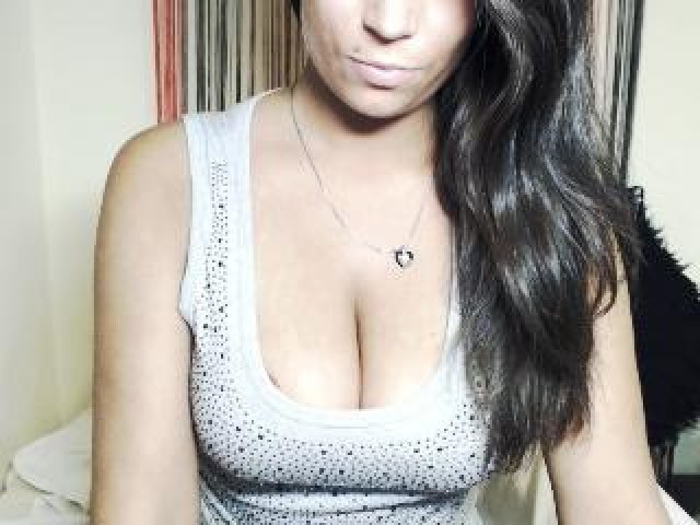 6253-kaydenji-webcam-model-brown-eyes-babe-tits-pussy-caucasian-brunette
