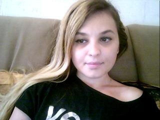 11591-lexilynn-babe-webcam-pussy-brown-eyes-female-caucasian-brunette