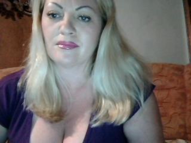 9219-loadream-babe-female-webcam-model-pussy-large-tits-tits-caucasian