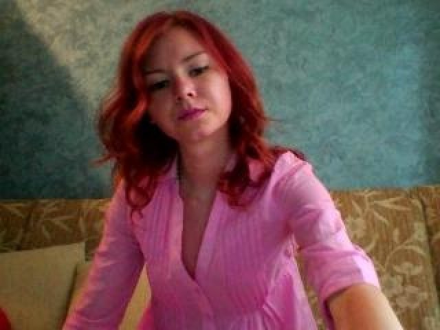 16660-viviens-caucasian-webcam-model-green-eyes-pussy-tits-webcam