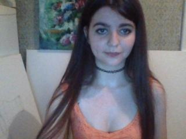 18623-monicaelie-trimmed-pussy-brunette-webcam-model-gray-eyes-caucasian