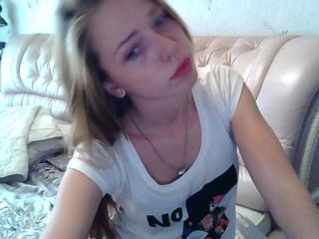 20415-mermaidd-pussy-teen-caucasian-webcam-tits-webcam-model-female-blonde