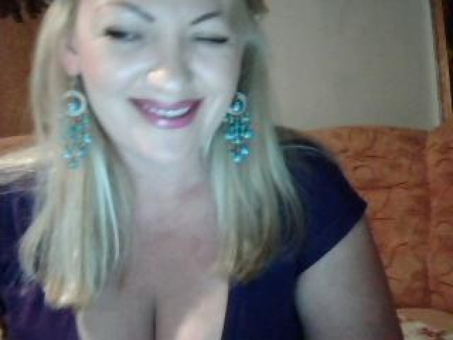 23063-loadream-large-tits-female-blonde-pussy-webcam-model-blue-eyes-tits