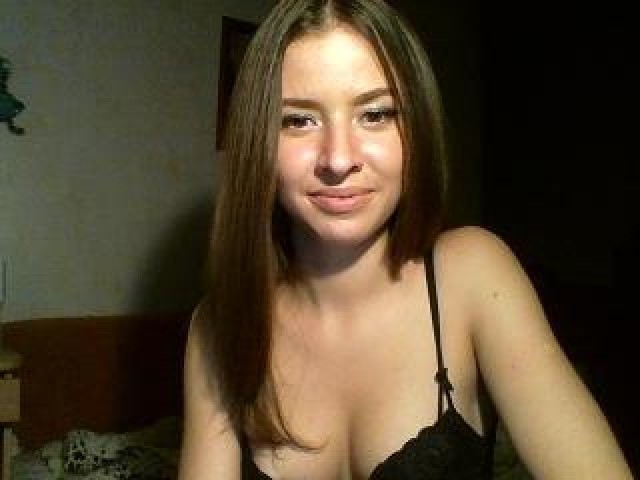 23419-alishu-female-caucasian-pussy-webcam-shaved-pussy-tits-brunette