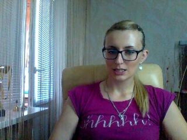 23861-malta-caucasian-webcam-model-blonde-blue-eyes-pussy-shaved-pussy