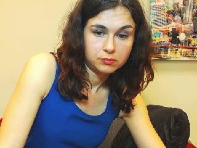 24423-lisalovee-sex-webcam-model-brunette-tits-webcam-brown-eyes