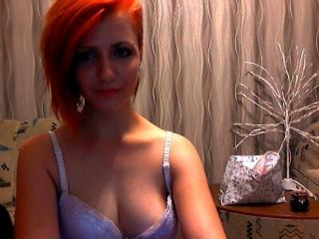 27048-sweetfoxy-female-webcam-model-teen-redhead-webcam-trimmed-pussy-pussy