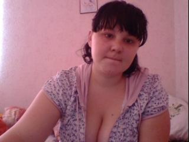 28176-kiskahry-brunette-shaved-pussy-tits-webcam-model-female-large-tits