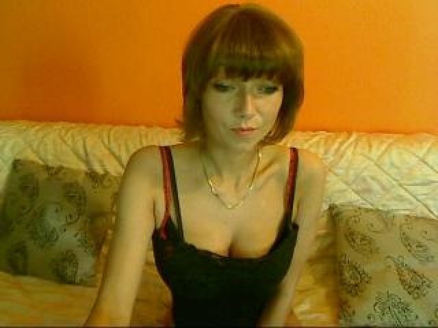 29513-glorymarta-straight-caucasian-webcam-model-babe-blue-eyes-tits-webcam