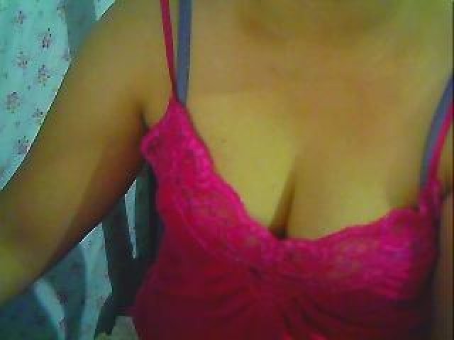 29907-hotasiannusty-straight-brunette-webcam-model-brown-eyes-medium-tits