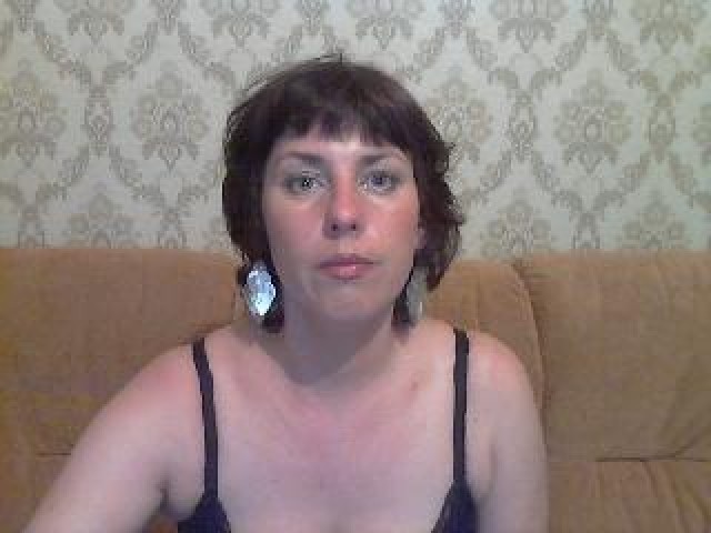 32557-anne4ka-mature-female-brunette-green-eyes-medium-tits-webcam-model