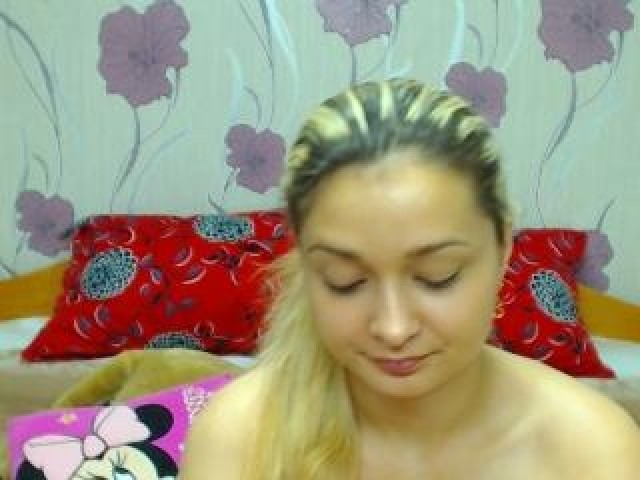 34537-sexywildangel-private-tits-teen-female-blonde-webcam-model-pussy-webcam