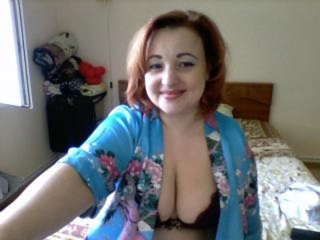 35275-sirenanna-redhead-webcam-model-mature-tits-female-brown-eyes-webcam