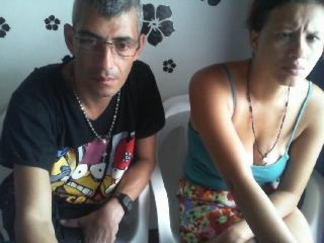 36615-melannybobhot-couple-webcam-male-straight-babe-latina-brown-eyes