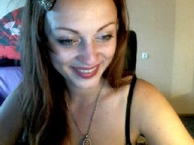 40291-lisi4ka31-female-webcam-shaved-pussy-caucasian-green-eyes-tits