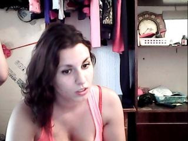 41361-pink95-webcam-model-brunette-caucasian-trimmed-pussy-webcam-teen