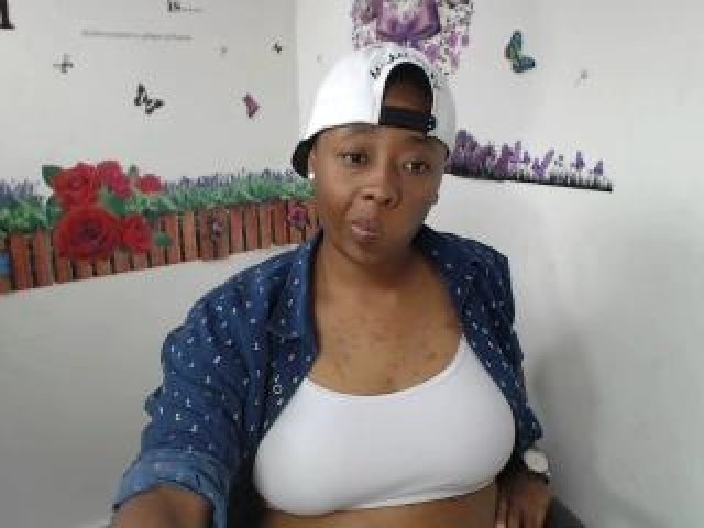 41623-blacksweet4u-pussy-webcam-model-babe-tits-medium-tits-female-latina