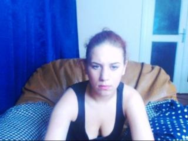 42285-zuyxxx-webcam-model-medium-tits-female-redhead-latina-webcam-tits