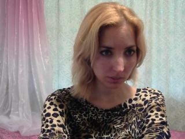 42823-mariska-kiska-babe-blonde-straight-middle-eastern-tits-female-webcam