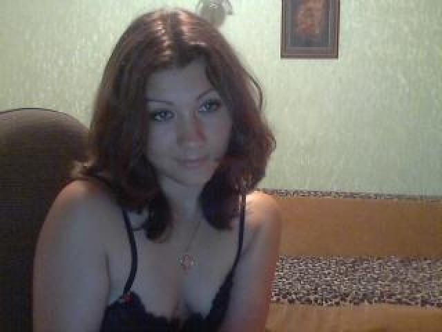 43781-lenkakisa-small-tits-pussy-tits-webcam-brown-eyes-female-brunette