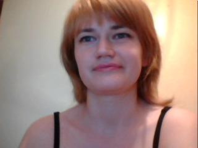 48897-alesja-webcam-medium-tits-blonde-shaved-pussy-webcam-model