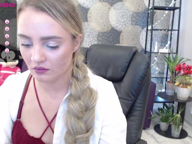 52263-cam-model-ladypoly-cock-sucking-dicksucking-smoking-ball-sucking-fit-blonde
