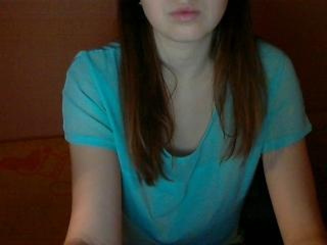 56966-13redstar13-female-medium-tits-green-eyes-latina-webcam-straight