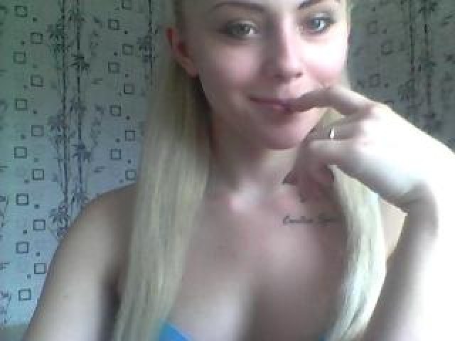 58466-cutedaemon-pussy-webcam-teen-blonde-green-eyes-caucasian-female