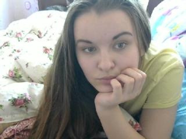 59030-kniazeva-pussy-webcam-straight-webcam-model-teen-brunette-brown-eyes